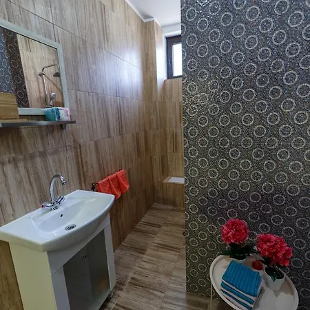 Rose Holiday home