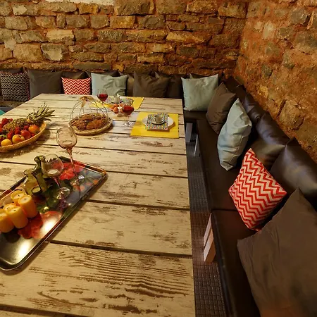 Rose Semesterbostad *